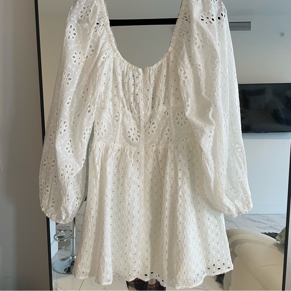 Saboskirt Luxe Leyton Eyelet Mini Dress - Picture 12 of 14